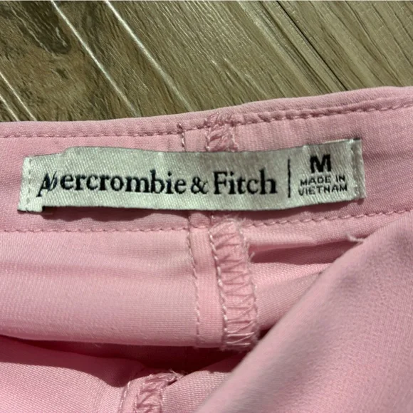 Abercrombie & Fitch Light Pink Set - Picture 2 of 4
